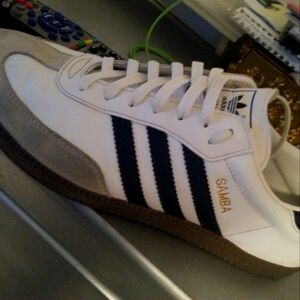 Meet your Posher, Luis